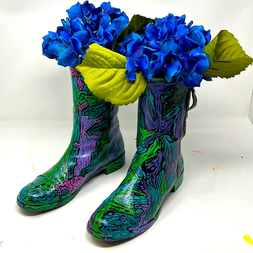 Flower Shoe Pot